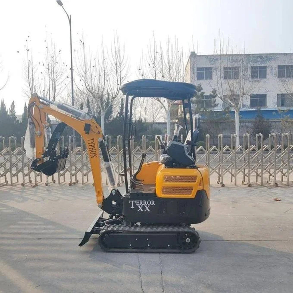 Mini-pelle TYPHON TERROR XX 2025 – 1 814 kg, chenilles en caoutchouc et moteur diesel Kubota D902