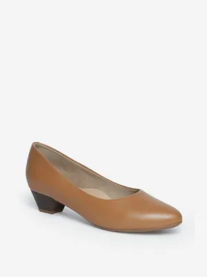 LUNA BLU Tan Comfort Fit Pumps