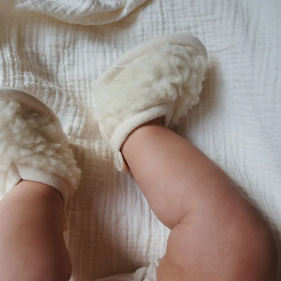 Merino Baby Booties - Milk